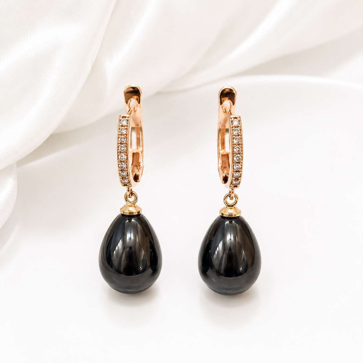 Black Teardrop Drop Earrings