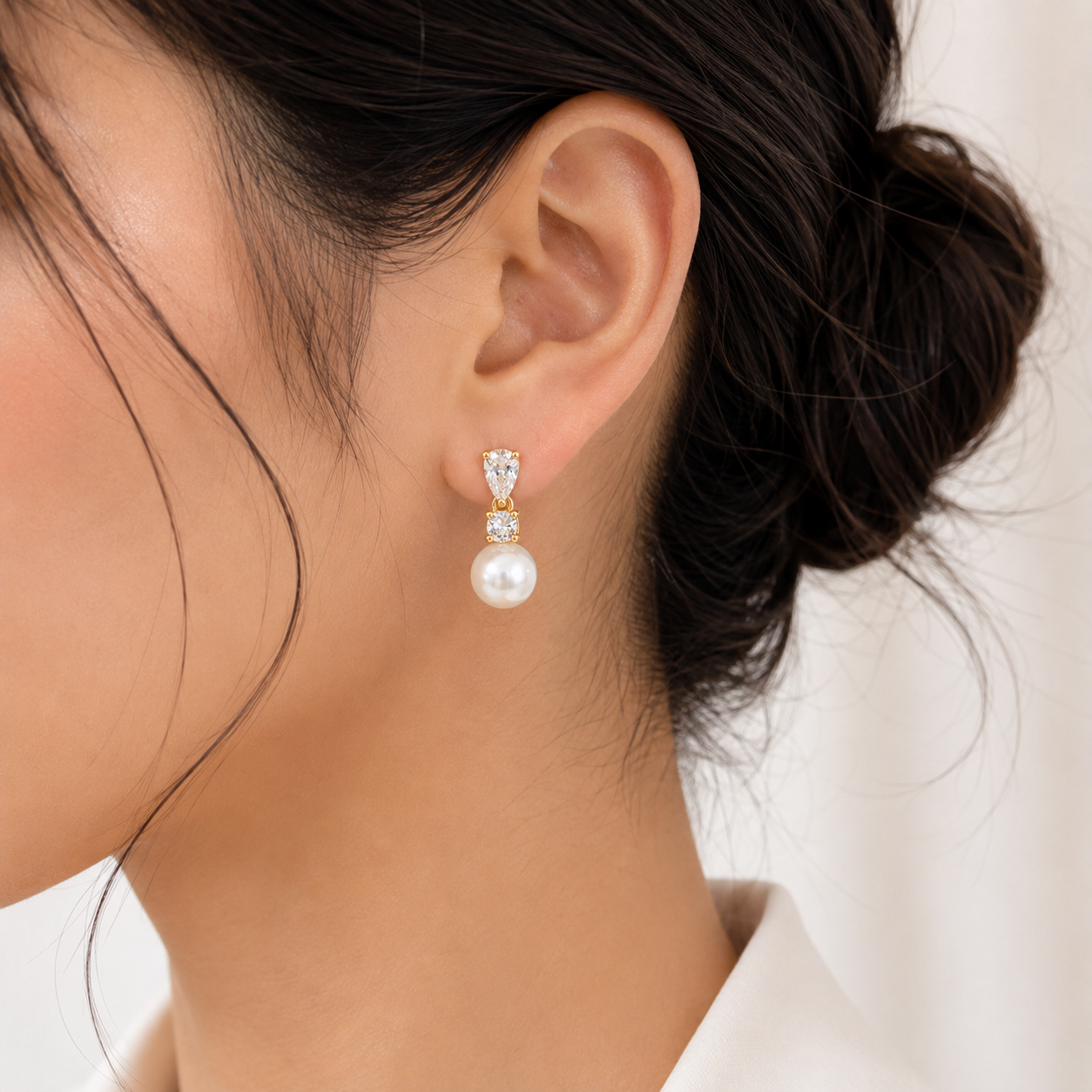 Luxurious Pearl Drop Earrings